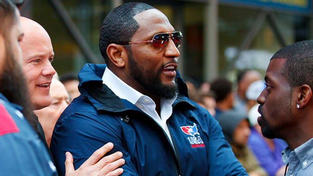 olympic-wrestlers-ray-lewis-baltimore-ravens.jpg